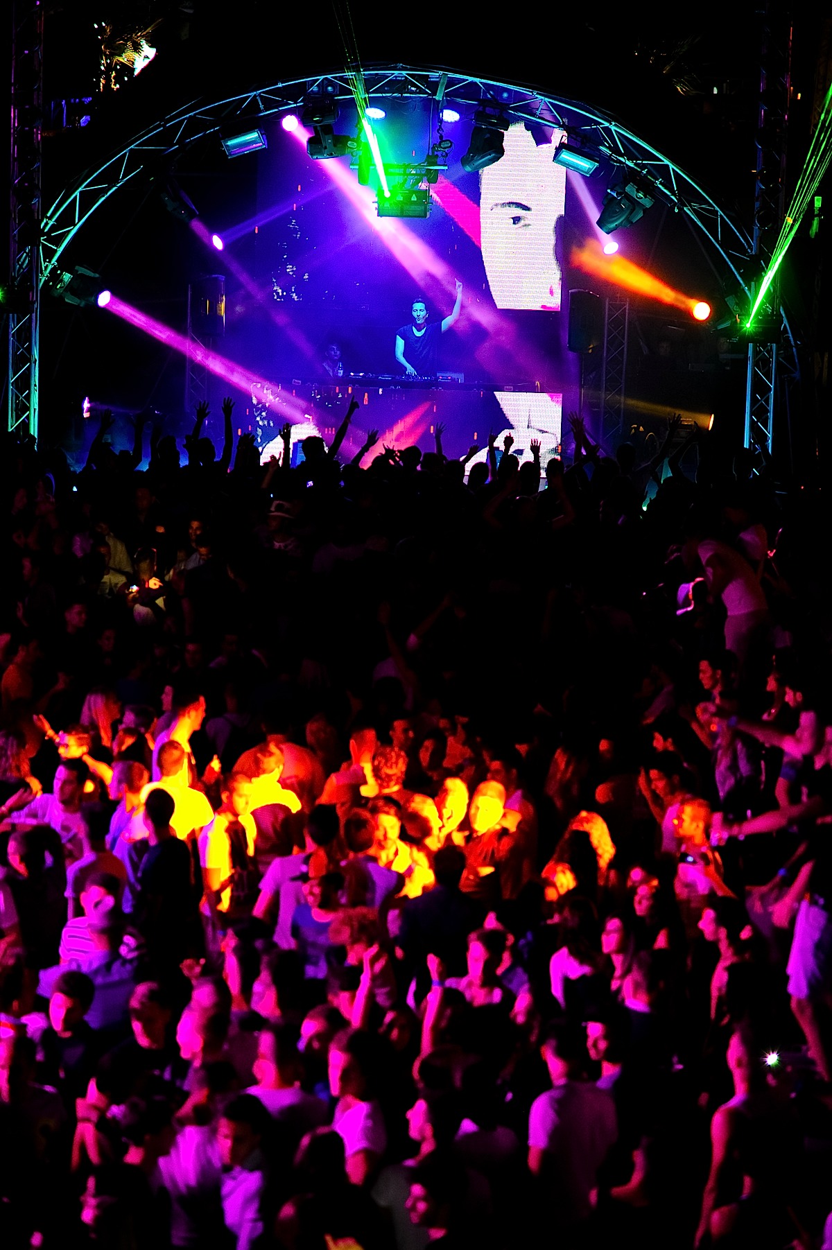 Aquarius, 11. kolovoz: Beat The Heat  festival (Deniz Koyu i Danny Avila), foto: Goran Telak