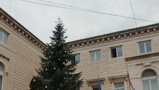 Bozicni ukrasi, ukrasavanje grada