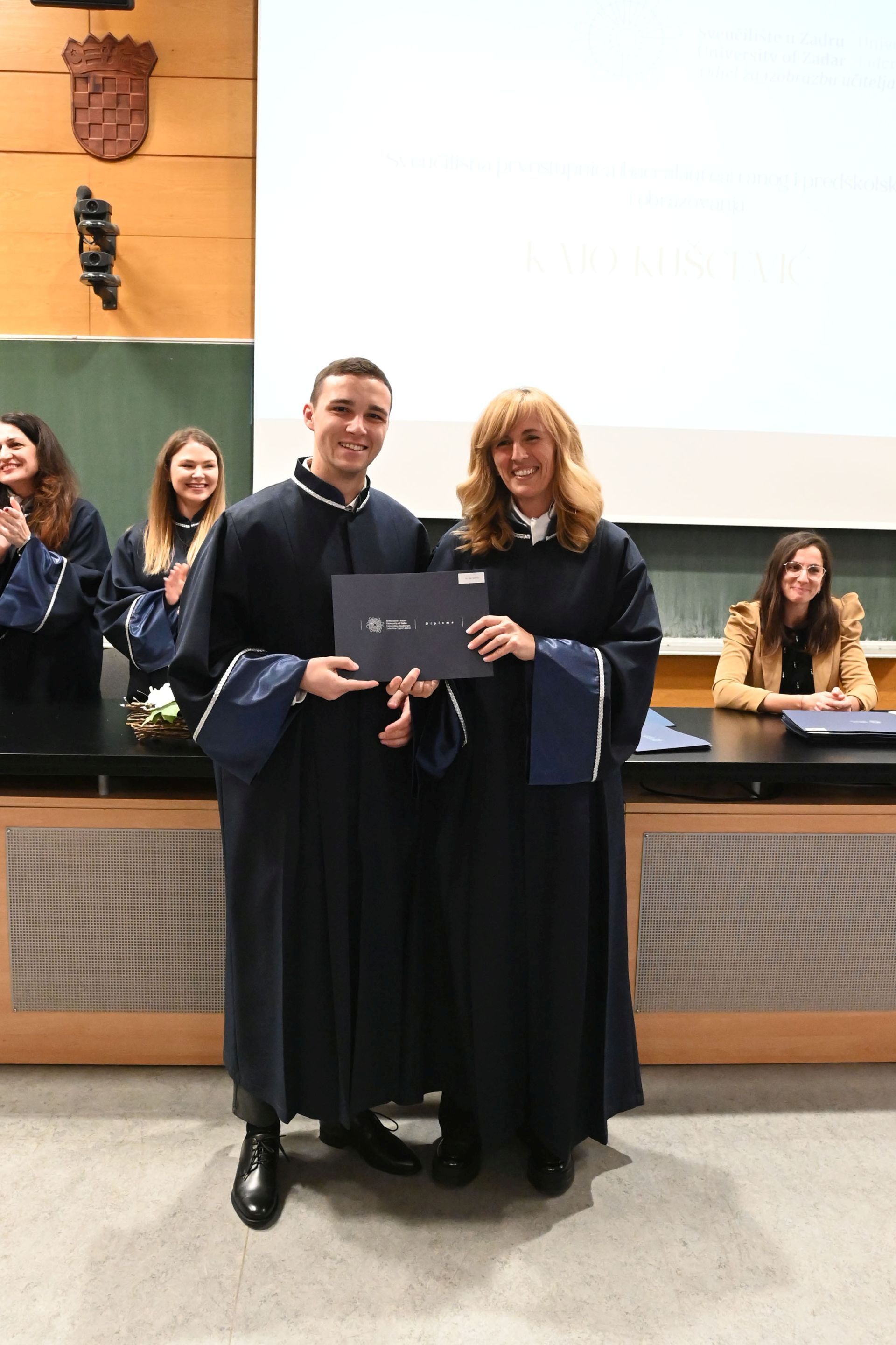 Sveučilište u Zadru: Promocija prvostupnika ranog i predškolskog odgoja i obrazovanja Sveučilište u Zadru: Promocija prvostupnika ranog i predškolskog odgoja i obrazovanja