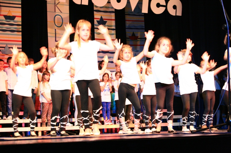 U HNK Zadar održana je priredba u povodu Dana OŠ Petra Preradovića na kojoj su nastupili učenici ali i profesori, Foto: Marija Cvetković