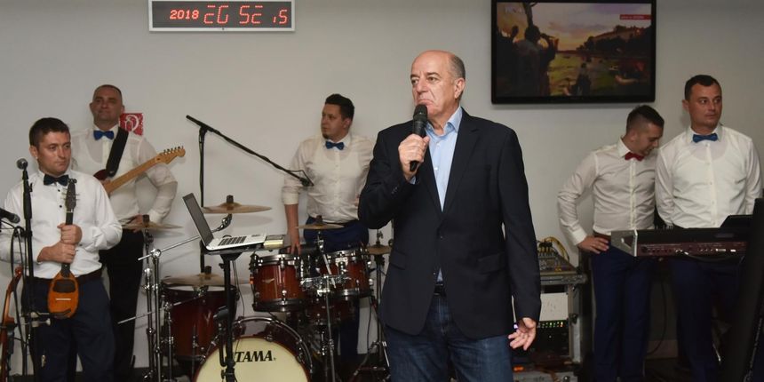 Drago Ćosić Drago Ćosić