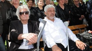 Ministar obrane na otkrivanju spomenika poginulim braniteljima Ministar obrane na otkrivanju spomenika poginulim braniteljima