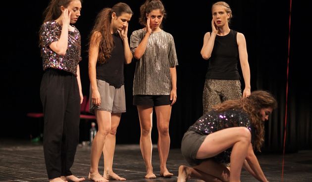 Zadarski plesni ansambl “Arhiviranje – tajni dnevnik umjetničke prakse”