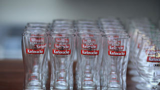 Restoran Atriji na Poluotoku. Karlovacka pivovara organizirala je degustaciju domaceg i stranog piva iz svog portfelja, te portfelja Heineken-a. Foto-SAŠA ČUKA Restoran Atriji na Poluotoku. Karlovacka pivovara organizirala je degustaciju domaceg i stranog piva iz svog portfelja, te portfelja Heineken-a. Foto-SAŠA ČUKA