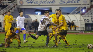 Split, 011210. 
Stadion HNK Hajduka u Poljudu.    
UEFA Europska liga utakmica HNK Hajduk – FC AEK. 
Na slici: Marin Tomasov.
Foto: Duje Klaric / CROPIX