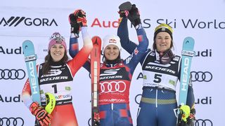 Zrinka Ljutić pobjedica je slaloma u Kranjskoj Gori Zrinka Ljutić pobjedica je slaloma u Kranjskoj Gori