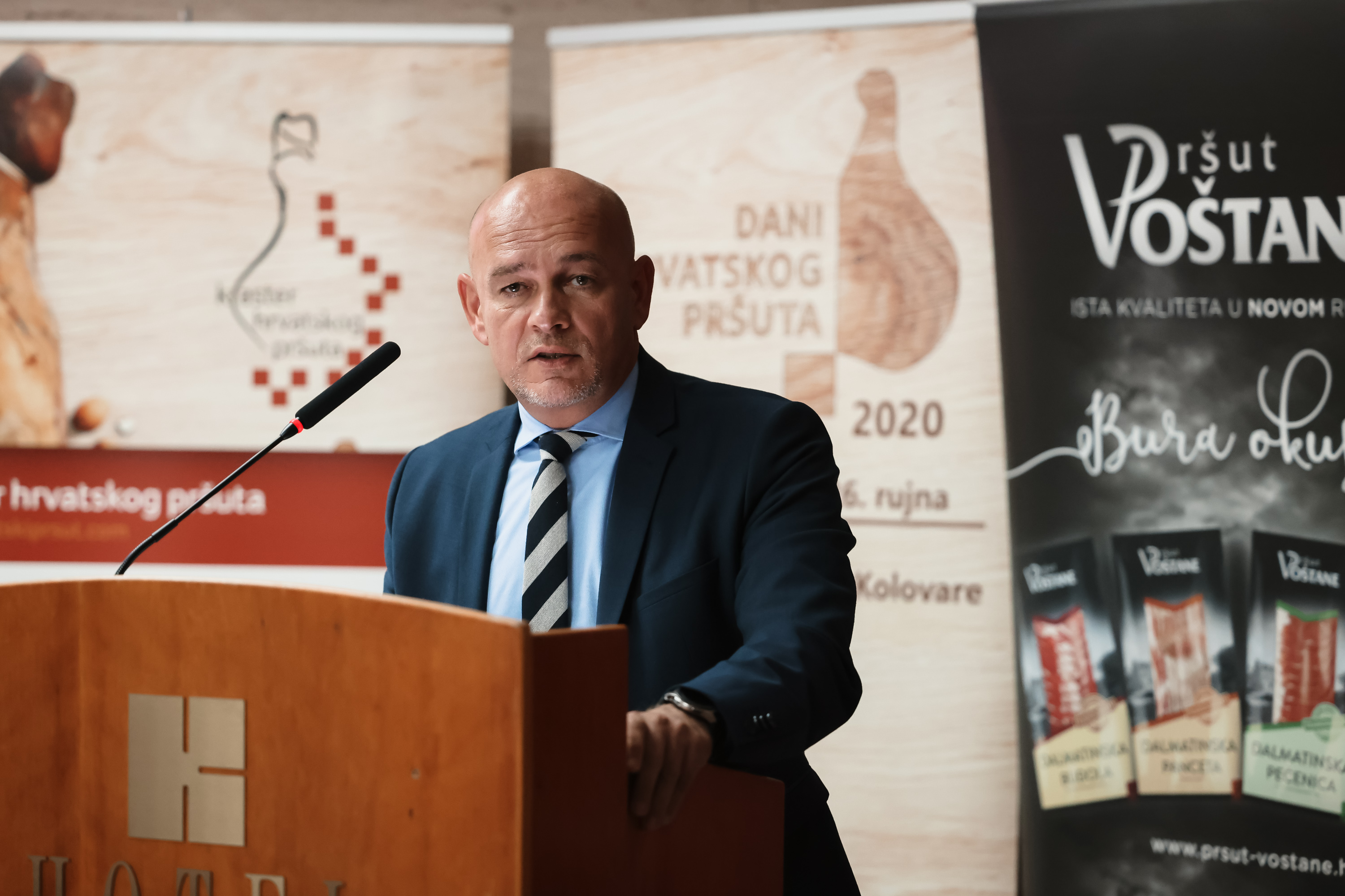 Šesti Dani hrvatskoga pršuta u hotelu Kolovare Šesti Dani hrvatskoga pršuta u hotelu Kolovare