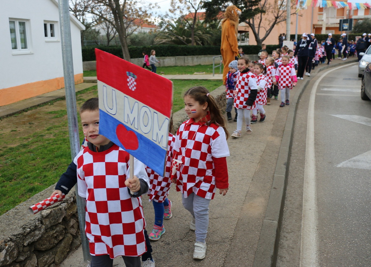 Virske “Male maškare”: najveselija karnevalska povorka Virske “Male maškare”: najveselija karnevalska povorka