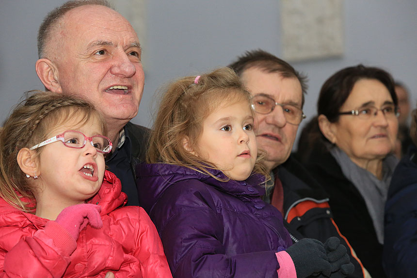Blagdanski koncert okupio je brojne izvođače. Nastupio je Marko Perković Thompson, klapa Luna, klapa Kalelarga, klapa Hrvace