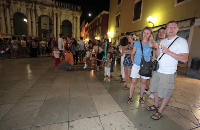 Narodni trg: koncert Aldemaromania trio & Ricardo Luque foto: Angelo Virag Narodni trg: koncert Aldemaromania trio & Ricardo Luque foto: Angelo Virag