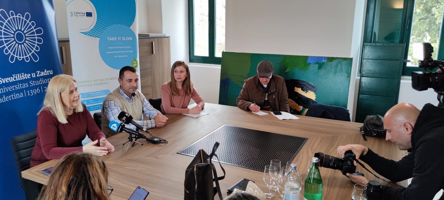 Maškovića han – Take It Slow Maškovića han – Take It Slow