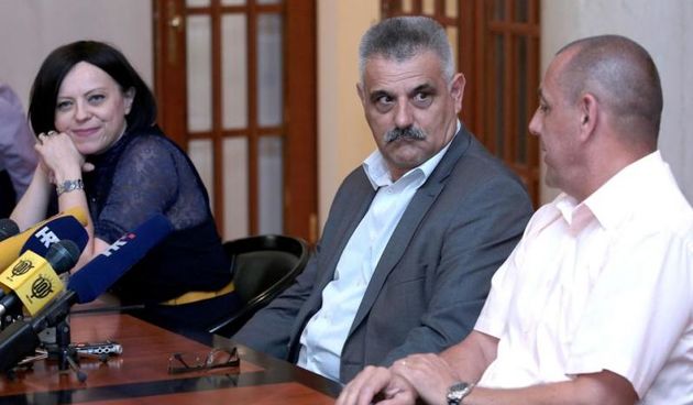 Na konferenciji za medije koja je danas odrzana u Saboru Mirela Holy, Mladen Novak i Zlatko Tusak su objavili osnivanja kluba zastupnika. Photo: Patrik Macek/PIXSELL