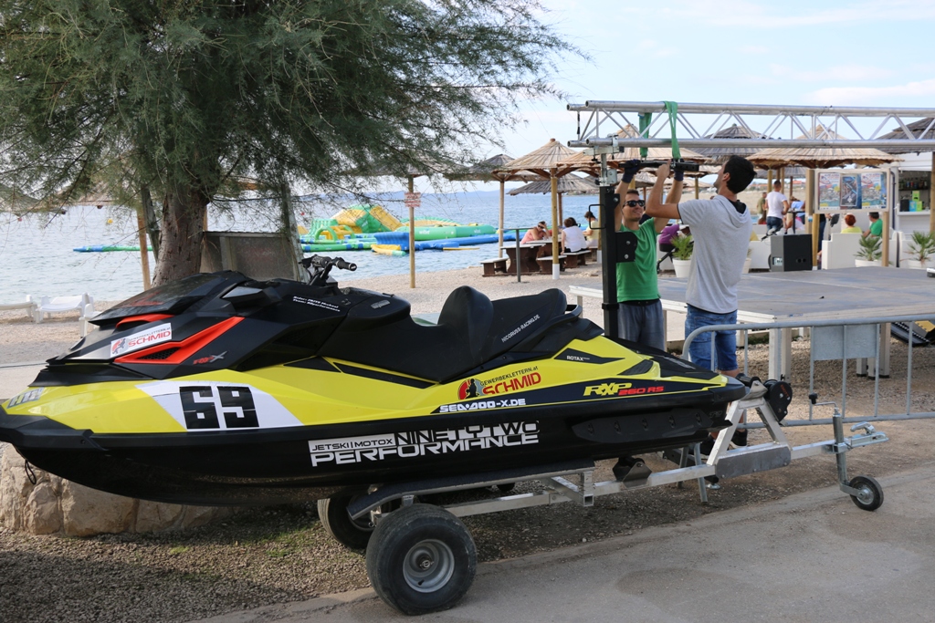 Alpe Adria Jet Ski Tour na Viru Alpe Adria Jet Ski Tour na Viru