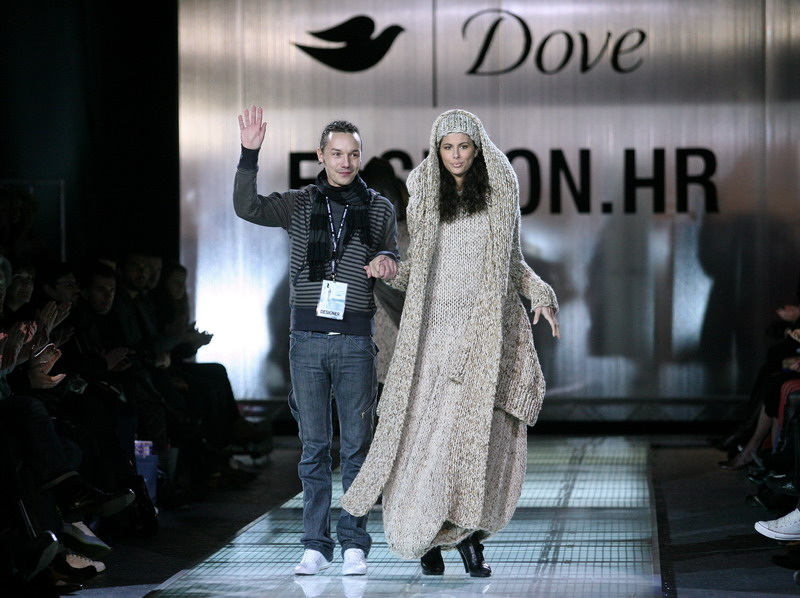 zavrsna vecer modne revije Dove Fashion.Hr, kolekcija jesen-zima 10/11. zavrsna vecer modne revije Dove Fashion.Hr, kolekcija jesen-zima 10/11.