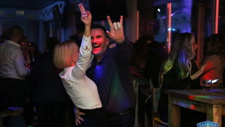 Songbusters i Elena Stella @ Famous Beach Bar & Grill Songbusters i Elena Stella @ Famous Beach Bar & Grill