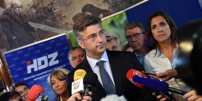 Image 379067 (auto) Image 379067 (auto)