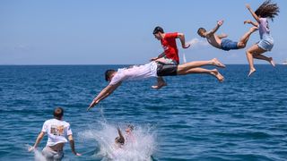 Zadarski maturanti obilježili kraj škole na rivi