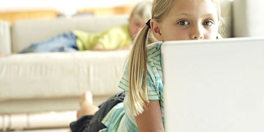 kauč generacija, Foto. visualphotos.com kauč generacija, Foto. visualphotos.com