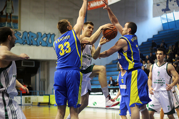 KK Sonik Puntamika – KK Križevci 67-76 (foto:Saša Čuka) KK Sonik Puntamika – KK Križevci 67-76 (foto:Saša Čuka)
