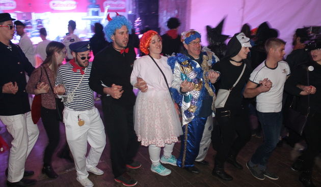Paški zimski karneval – tanci