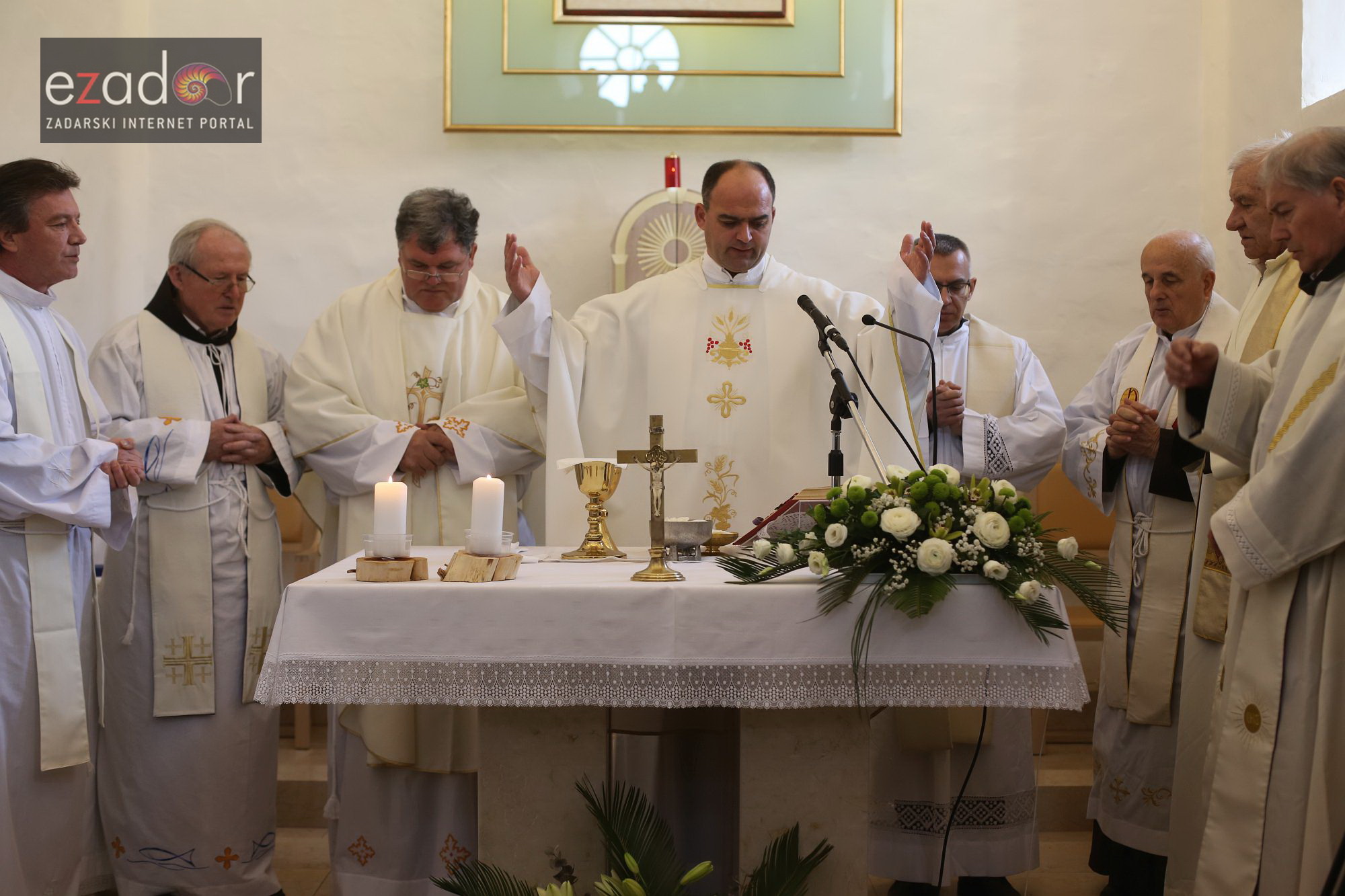 U Donjem Karinu obilježeno sjećanje na rušenje Franjevačkog samostana tijekom VRO Maslenica