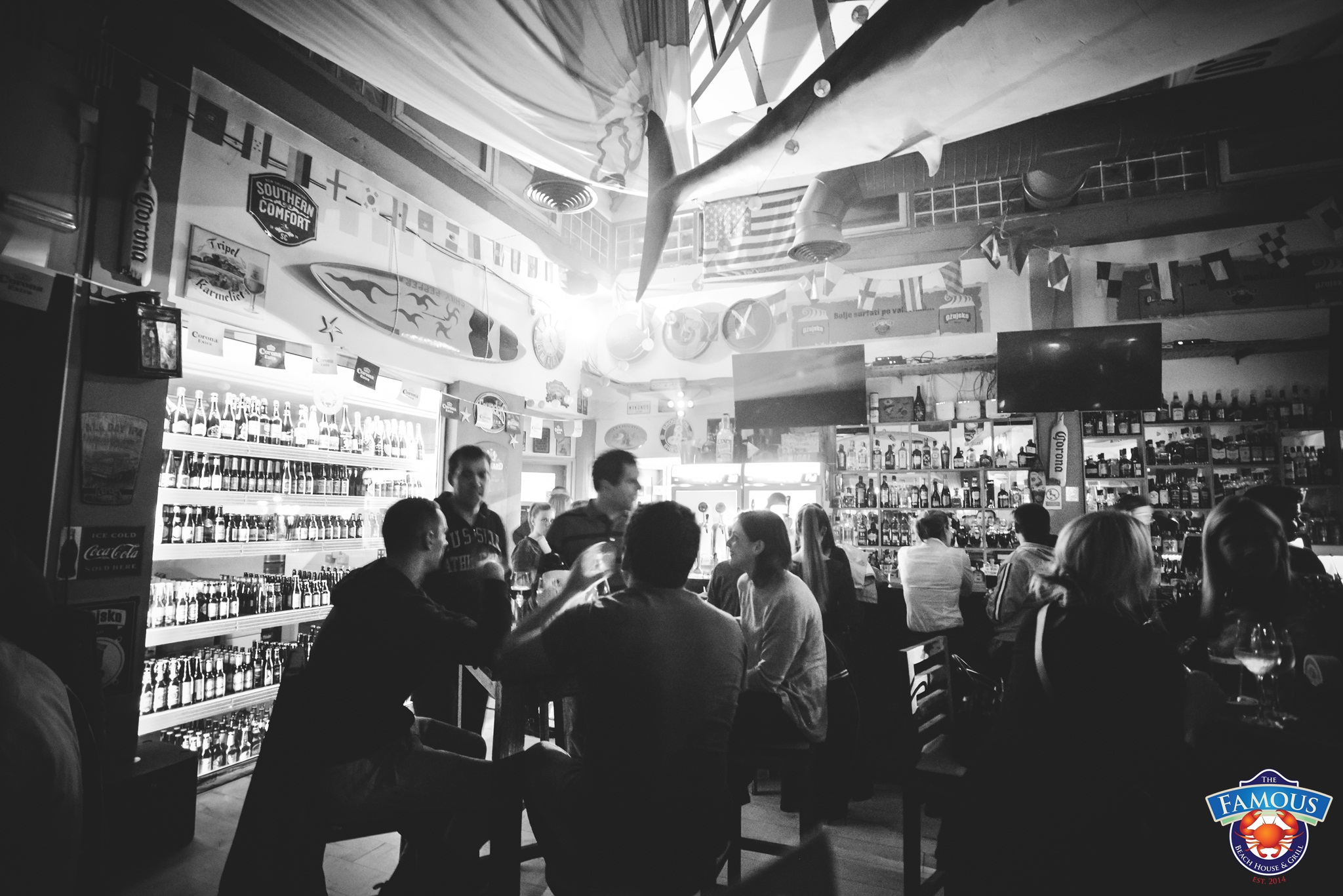 Ante Cash @ Famous Beach Bar