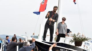 U betinskom brodogradilištu Ante Fržopa svečano je porinut novoizgrađeni tradicionalni murterski brod – leut pod imenom Orlić. Foto: Hrvoje JelavićIPIXSELL