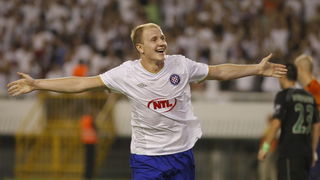 Split,190810.
Stadion Poljud.
Nogometna utakmica kvalifikacija za europsku ligu izmedju Hajduka i Unirea.
Na fotografiji: Senijad Ibricic slavi pogodak
Foto: Duje Klaric / CROPIX