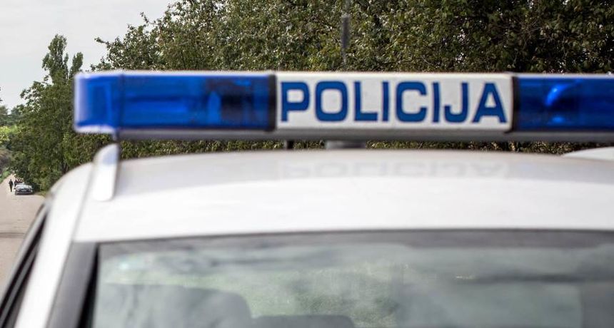 Sudar, prometna nesreća, policija ilustracija, očevid Sudar, prometna nesreća, policija ilustracija, očevid