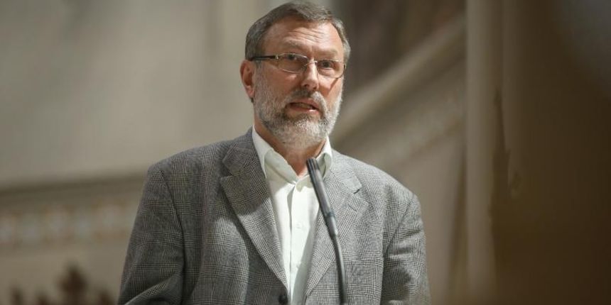 Crkva Svetog Franje Asiskog, Zagreb – Predstavljanje knjige kolumni fra Zvjezdana Linica Samo ljubav lijeci. Publicist Stjepan Lice. Photo: Robert Anic/PIXSELL