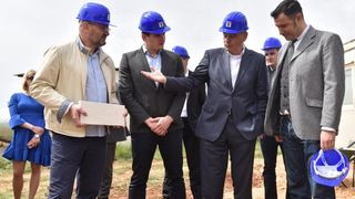 Biograd na Moru: Postavljen kamen temeljac za zabavni park Mirnovec. Foto: Dino Stanin/PIXSELL Biograd na Moru: Postavljen kamen temeljac za zabavni park Mirnovec. Foto: Dino Stanin/PIXSELL