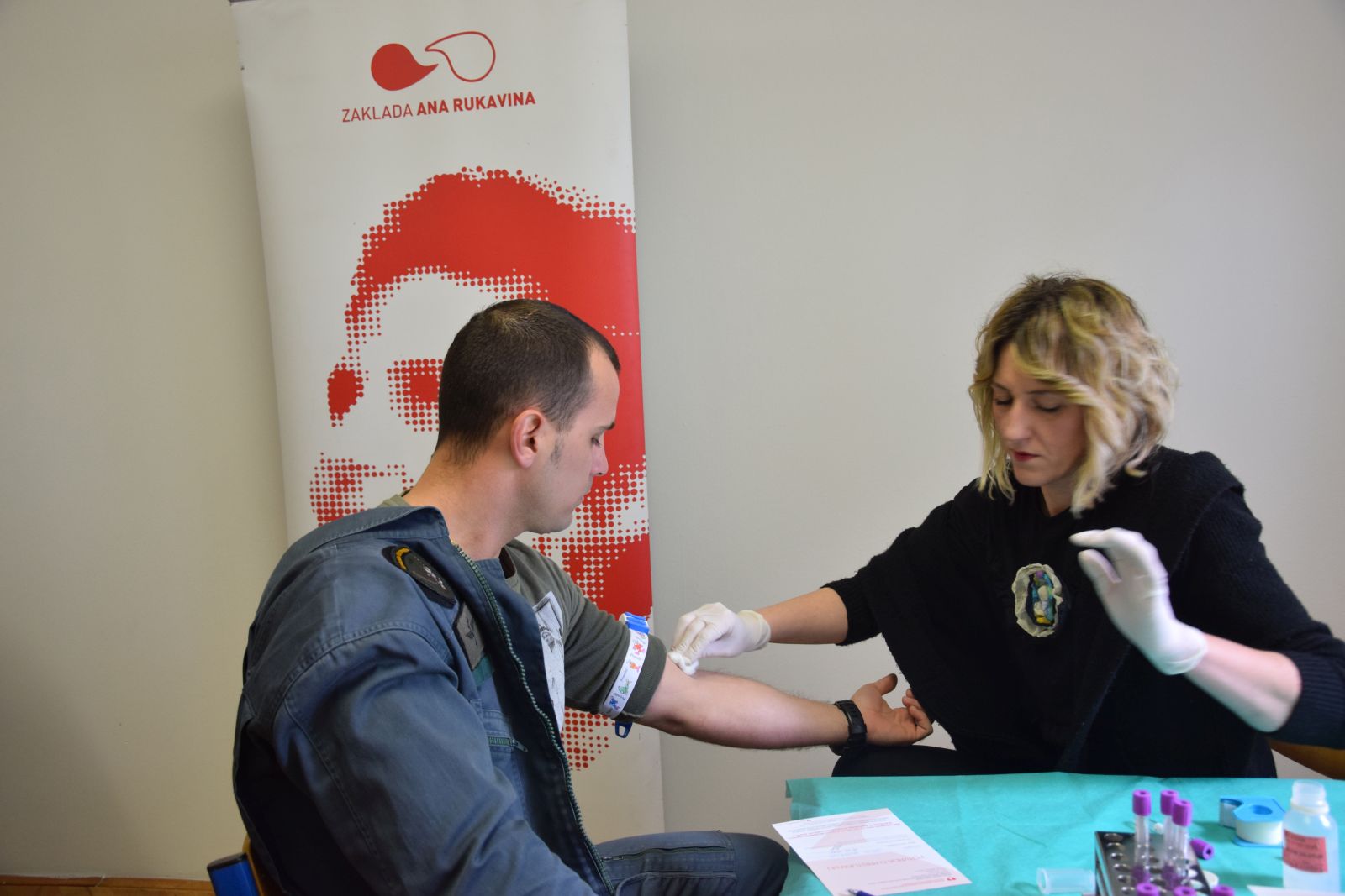 Dobrovoljno darivanje krvotovornih matičnih stanica Dobrovoljno darivanje krvotovornih matičnih stanica