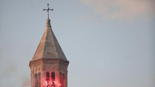 Split dostojanstveno na posljednju plovidbu ispratio legendu Olivera Dragojevića