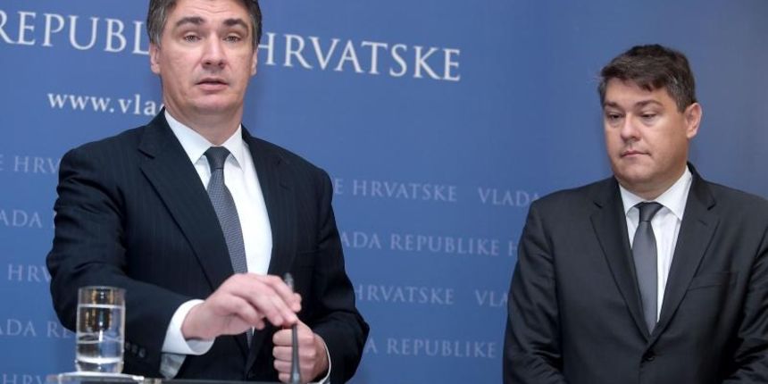Nakon sjednice Vlade RH, premijer Zoran Milanovic i ministar financija Boris Lalovac odrzali su konfrenciju za medije. Photo: Patrik Macek/PIXSELL