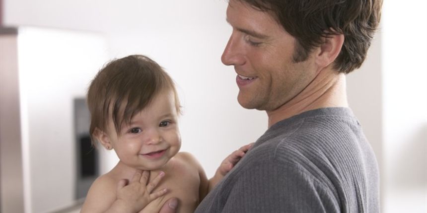 Muškarac i dijete ( Tportal.hr)