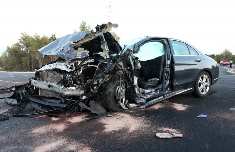 Stravičan sudar na vodičkoj obilaznici odnio jedan još jedan život a šest je osoba teško ozljeđeno