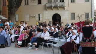 smotra folklora; etno dani