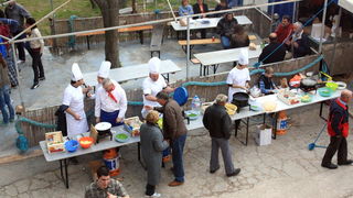 Banj: Poznati kuhaju s Renatom Kraljevom Banj: Poznati kuhaju s Renatom Kraljevom