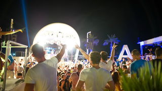 Aquarius: After beach party i Fresh island opening Aquarius: After beach party i Fresh island opening