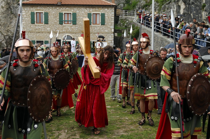 Knin, 9. festival Zudija (cuvara Kristova groba ), Foto: Foto: Niksa Stipanicev / CROPIX