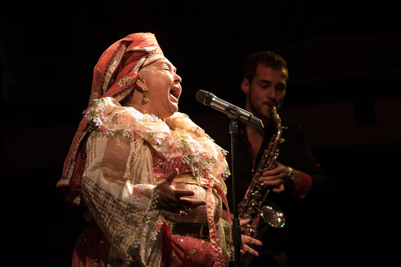 Esma Redžepova, prateći bend Folk Masters i gost Ibus Ibraimovski @ Arsenal Zadar Esma Redžepova, prateći bend Folk Masters i gost Ibus Ibraimovski @ Arsenal Zadar