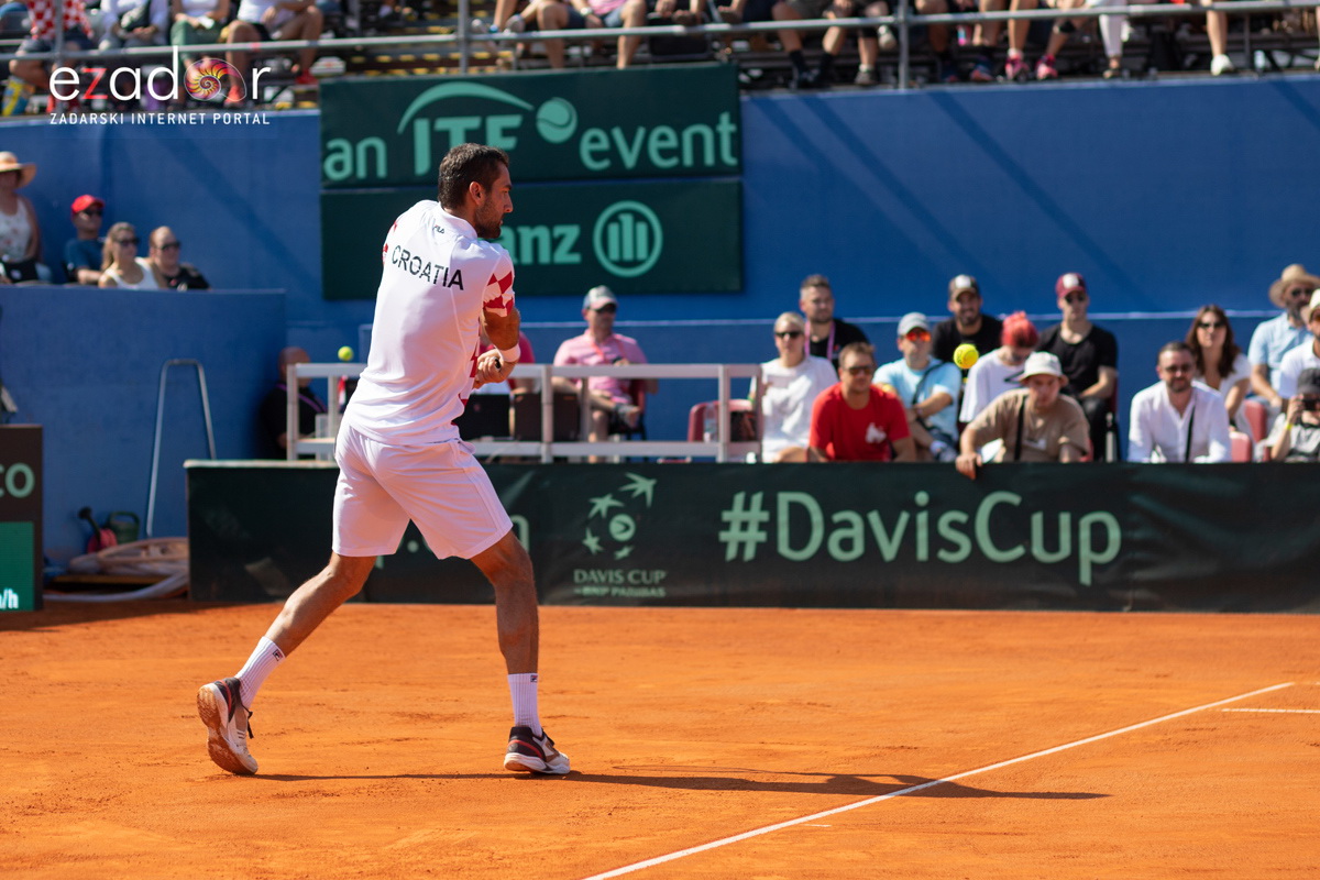 Davis Cup: Vruća navijačka atmosfera u meču Ćilića i Querreya