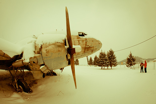 Priča zaboravljenog aviona u Otočcu, foto: Leo Banic