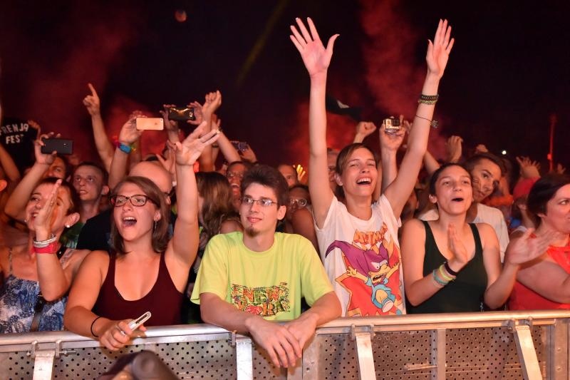 Manu Chao, jedan od najomiljenijih bendova na ovim prostorima, odrzali su veceras koncert na zadarskom Jazine Open Airu. Photo: Dino Stanin/PIXSELL Manu Chao, jedan od najomiljenijih bendova na ovim prostorima, odrzali su veceras koncert na zadarskom Jazine Open Airu. Photo: Dino Stanin/PIXSELL