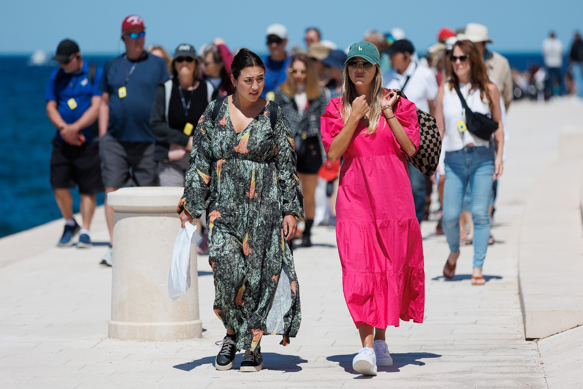 Đir po gradu, subotnja špica, 24. svibnja 2025. Đir po gradu, subotnja špica, 24. svibnja 2025.