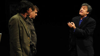 Predstava “Art” u HNK Zadar, foto: Nenad Marčev Predstava “Art” u HNK Zadar, foto: Nenad Marčev