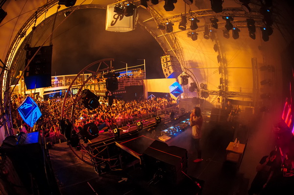 Axwell @ Aquarius Club Zrće. Foto: Goran Telak