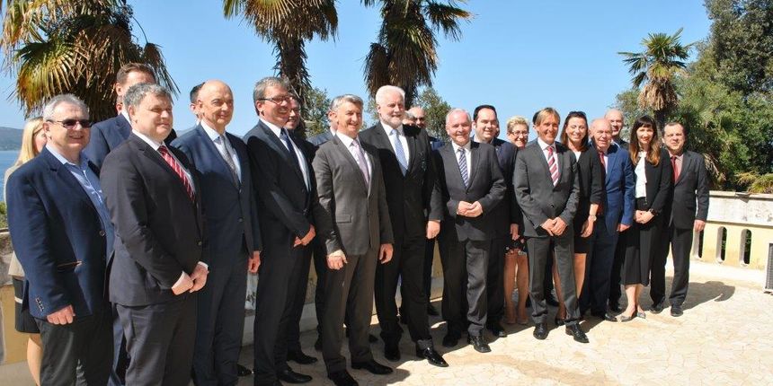 Božidar Longin ugostio izaslanstvo Južnomoravske regije Božidar Longin ugostio izaslanstvo Južnomoravske regije