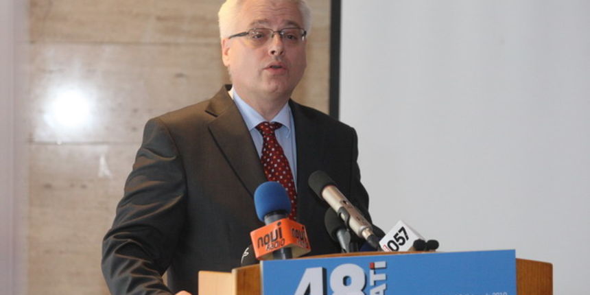 Dr. Ivo Josipović, susret gradonačelnika i poduzetnika u Zadru Dr. Ivo Josipović, susret gradonačelnika i poduzetnika u Zadru