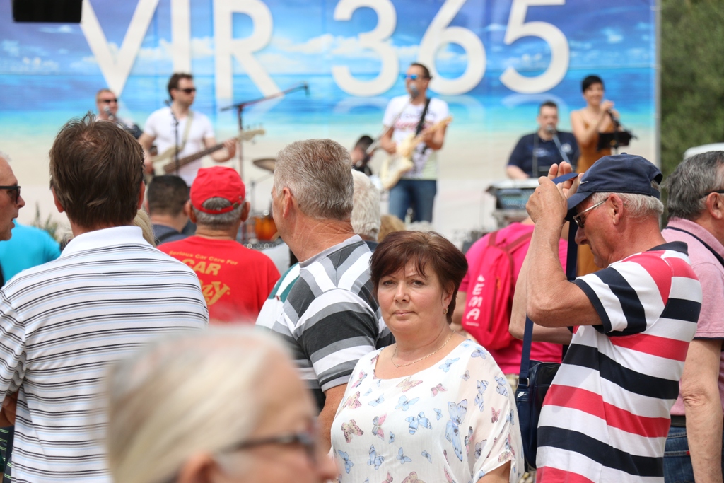 Velika prvosvibanjska fešta na Viru Velika prvosvibanjska fešta na Viru